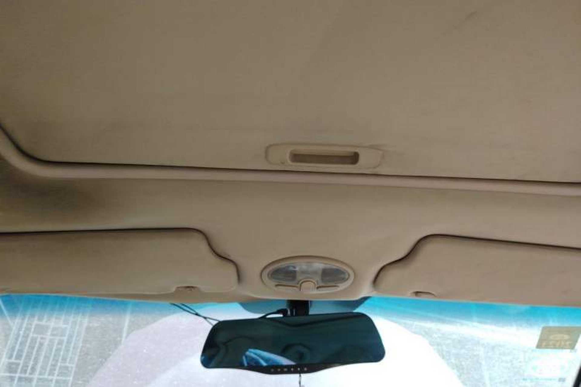 Used Buick Excelle 2011 1.6 LE-AT Headliner