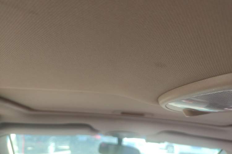 Used Buick Excelle 2011 1.6 LE-AT Headliner