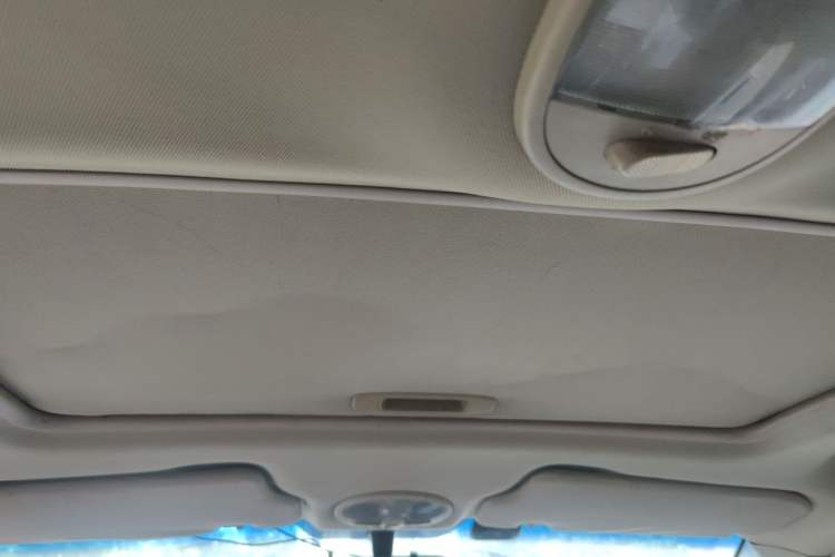 Used Buick Excelle 2011 1.6 LX-MT Headliner