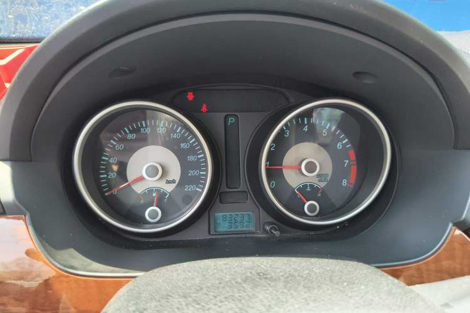 Used Buick Excelle 2011 1.6 LE-AT Instrument Cluster