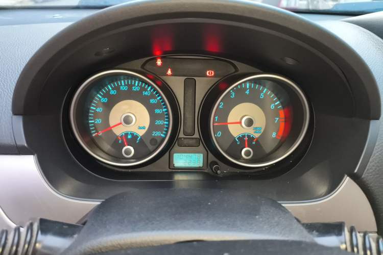 Used Buick Excelle 2011 1.6 LX-MT Instrument Cluster