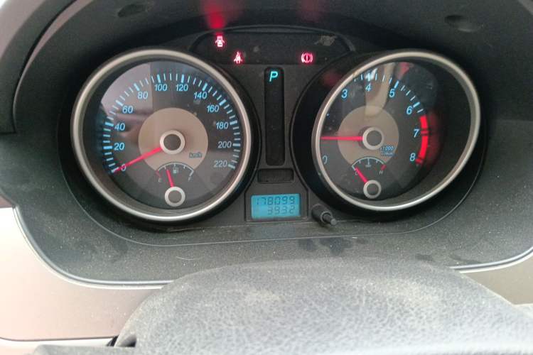 Used Buick Excelle 2011 1.6LX-AT Instrument Cluster