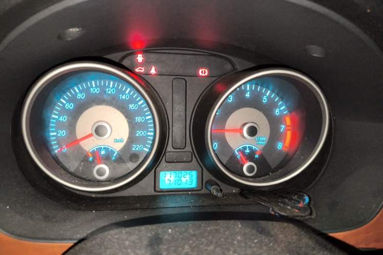 Used Buick Excelle 2011 1.6 LX-MT Instrument Cluster