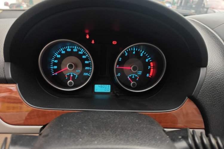 Used Buick Excelle 2011 1.6 LE-MT Instrument Cluster