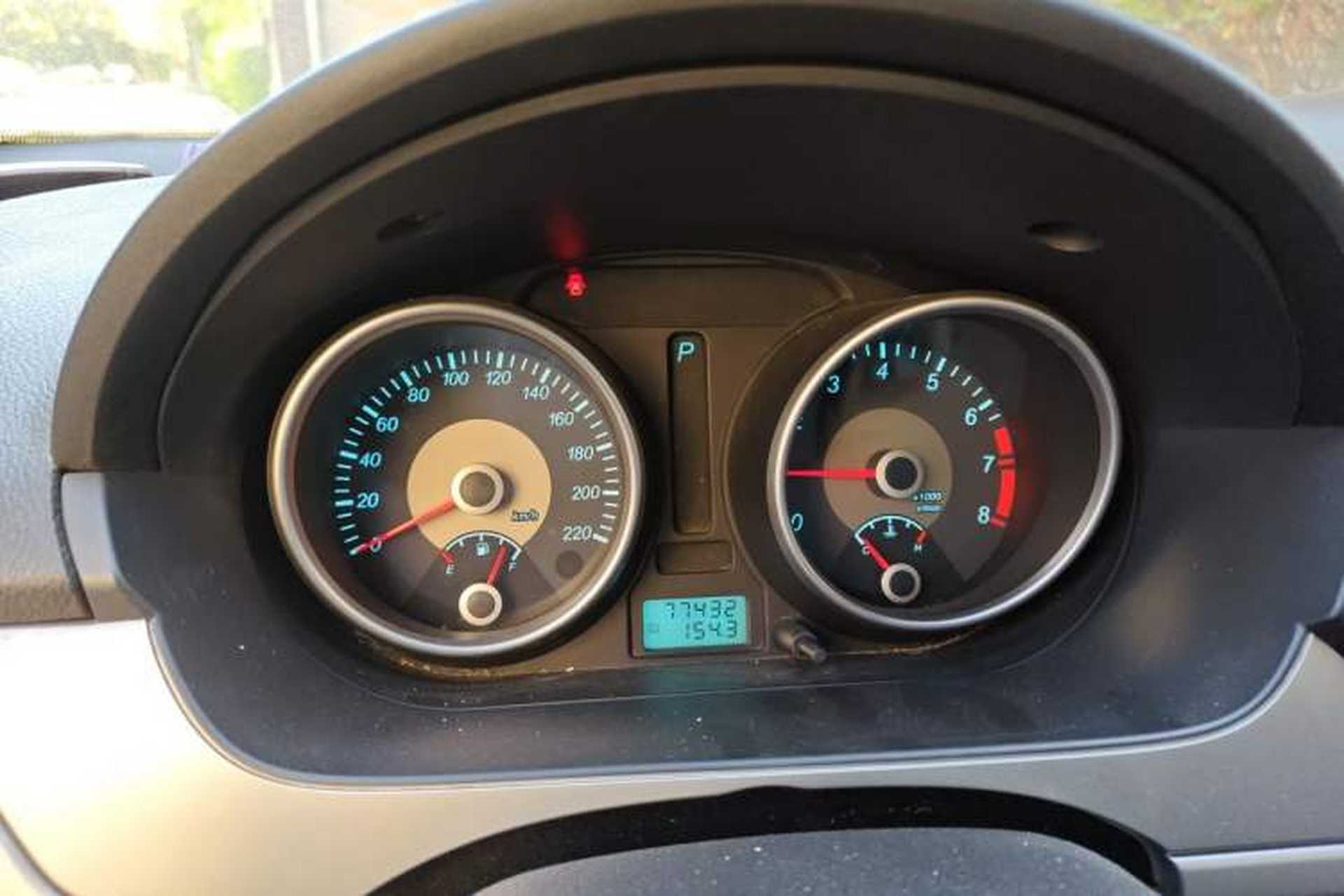 Used Buick Excelle 2011 1.6 LE-AT Instrument Cluster