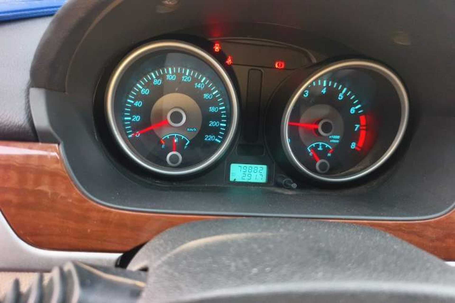 Used Buick Excelle 2011 1.6 LE-MT Instrument Cluster