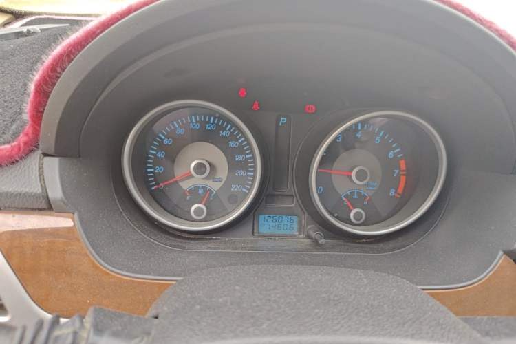 Used Buick Excelle 2011 1.6 LE-AT Instrument Cluster