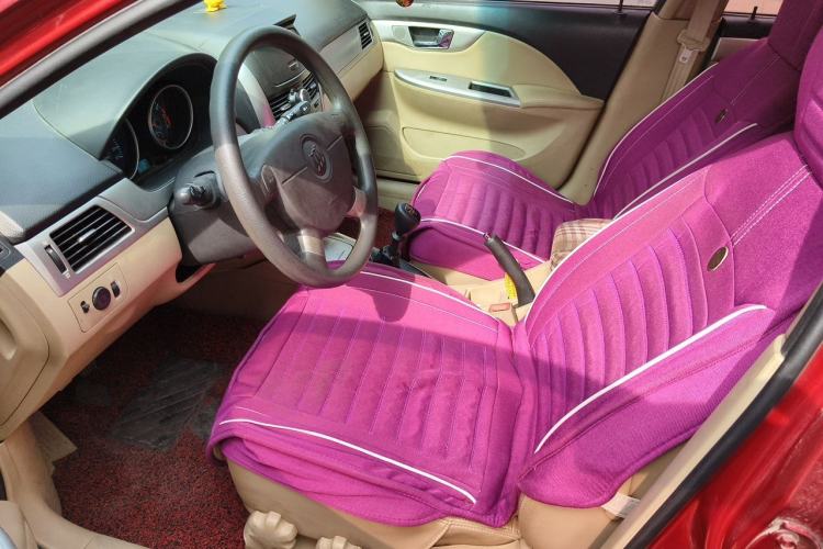 Used Buick Excelle 2011 1.6 LX-MT Left Front Seat