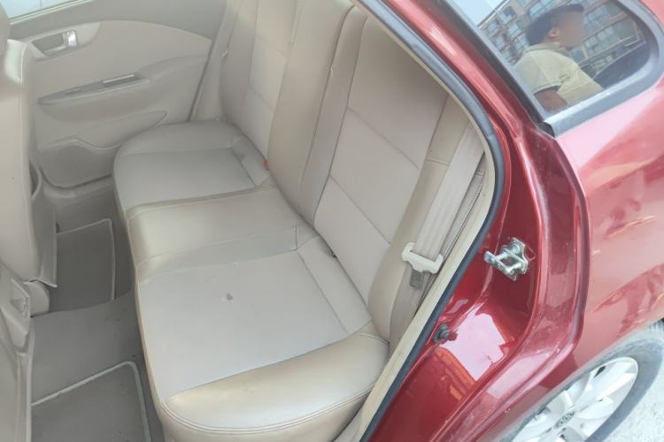Used Buick Excelle 2011 1.6LX-AT Left Rear Seat