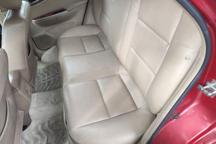 Used Buick Excelle 2011 1.6 LE-MT Left Rear Seat