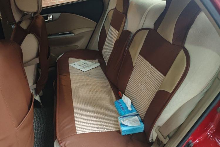 Used Buick Excelle 2011 1.6LX-AT Left Rear Seat