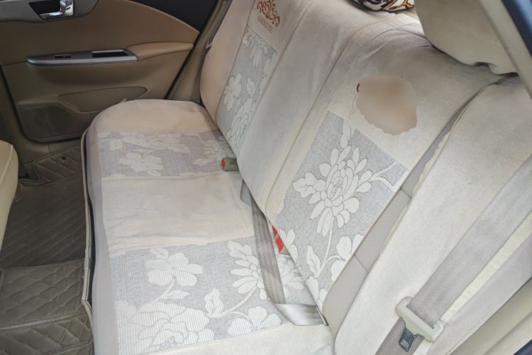 Used Buick Excelle 2011 1.6LX-AT Left Rear Seat
