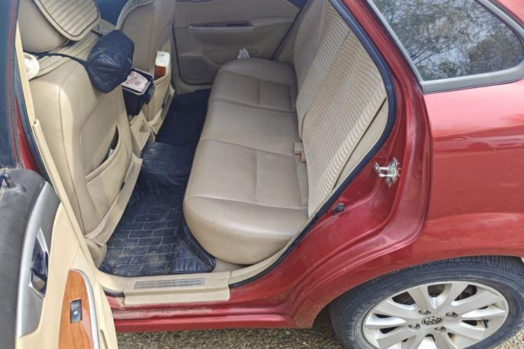 Used Buick Excelle 2011 1.6 LE-AT Left Rear Seat