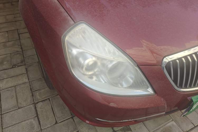 Used Buick Excelle 2011 1.6 LE-AT Right Front Headlight