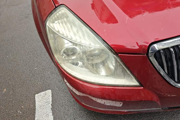 Used Buick Excelle 2011 1.6 LE-AT Right Front Headlight