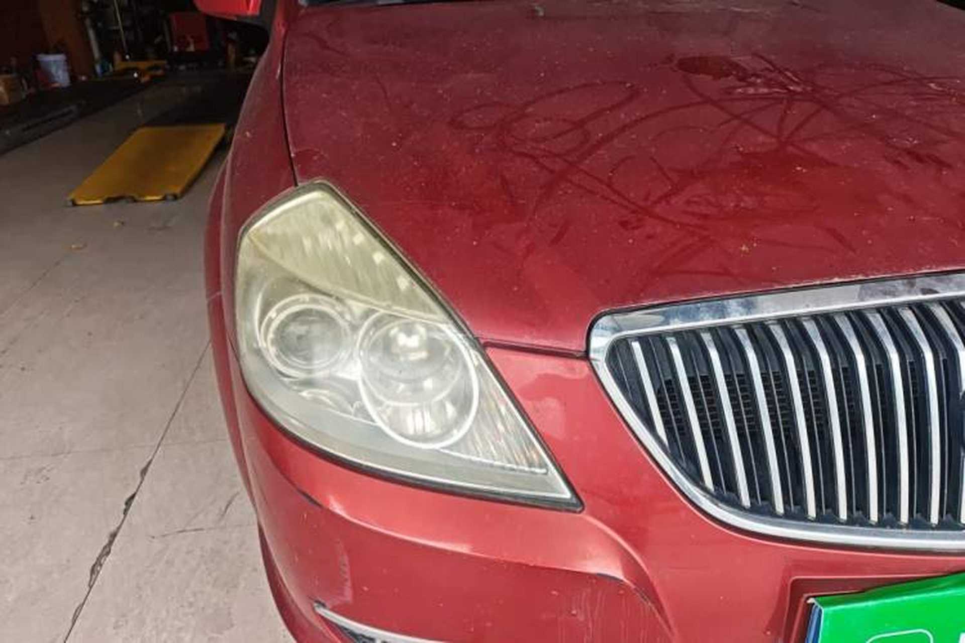 Used Buick Excelle 2011 1.6 LX-MT Right Front Headlight