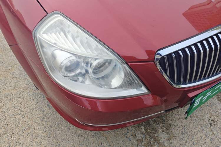 Used Buick Excelle 2011 1.6 LE-AT Right Front Headlight