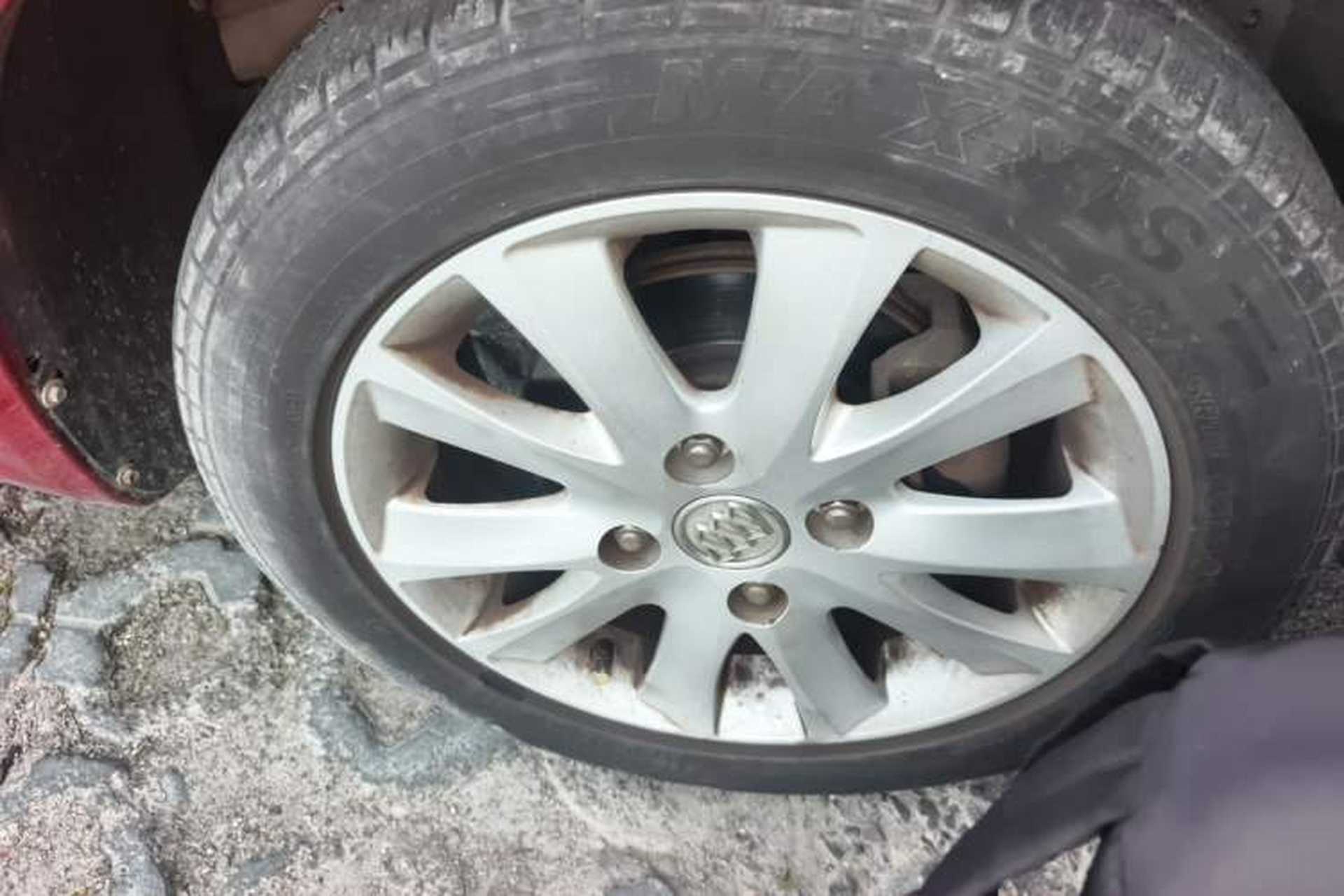 Used Buick Excelle 2011 1.6 LE-MT Right Front Wheel Hub