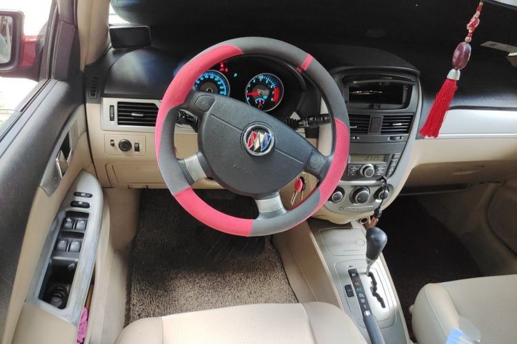 Used Buick Excelle 2011 1.6LX-AT Steering Wheel
