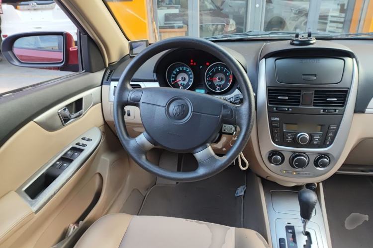 Used Buick Excelle 2011 1.6LX-AT Steering Wheel