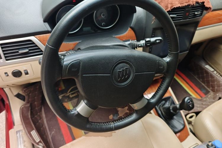 Used Buick Excelle 2011 1.6 LE-MT Steering Wheel
