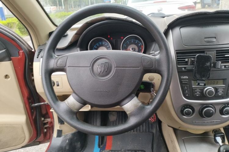 Used Buick Excelle 2011 1.6 LE-MT Steering Wheel