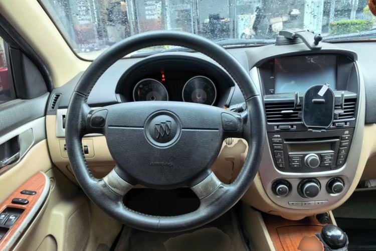 Used Buick Excelle 2011 1.6 LE-AT Steering Wheel