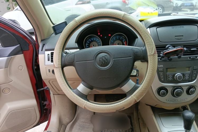 Used Buick Excelle 2011 1.6LX-AT Steering Wheel