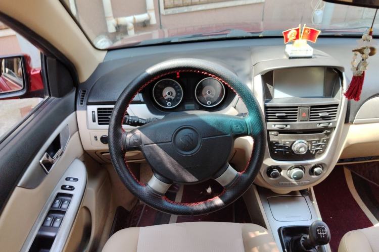Used Buick Excelle 2011 1.6LX-AT Steering Wheel