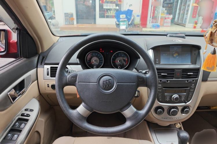 Used Buick Excelle 2011 1.6LX-AT Steering Wheel