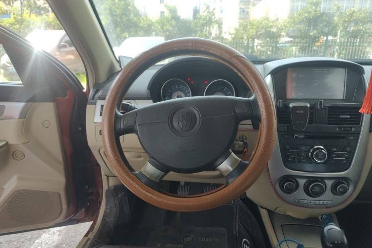 Used Buick Excelle 2011 1.6 LX-MT Steering Wheel