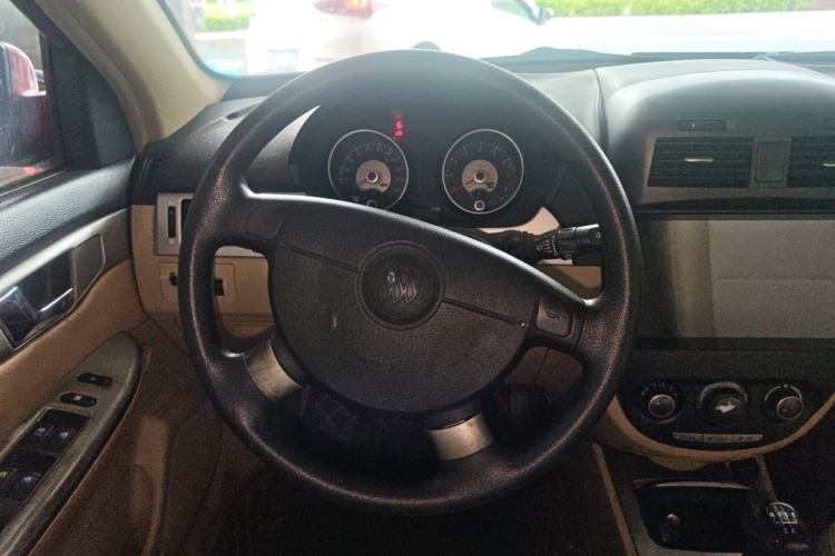 Used Buick Excelle 2011 1.6 LX-MT Steering Wheel