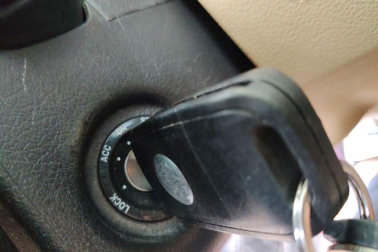 Used Buick Excelle 2011 1.6 LE-AT Vehicle Key