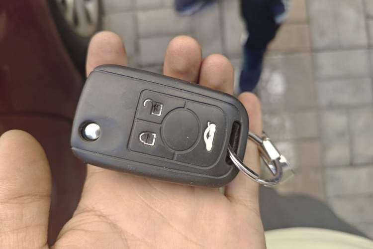 Used Buick Excelle 2011 1.6 LE-AT Vehicle Key