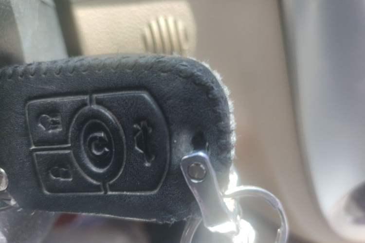 Used Buick Excelle 2011 1.6 LE-AT Vehicle Key