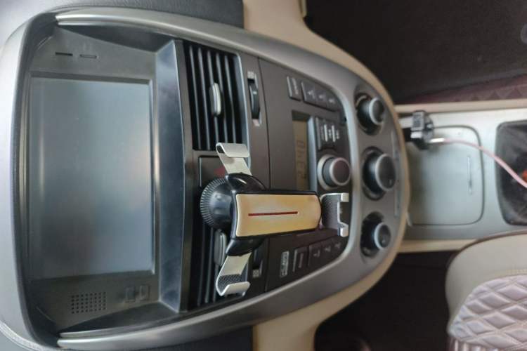 Used Buick Excelle 2011 1.6 LX-MT Audio And AC Panel