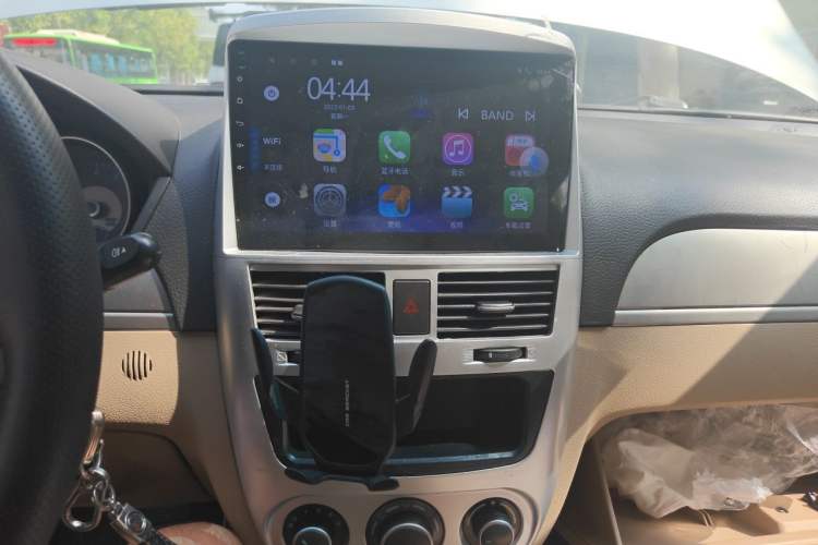 Used Buick Excelle 2011 1.6LX-AT Audio And AC Panel
