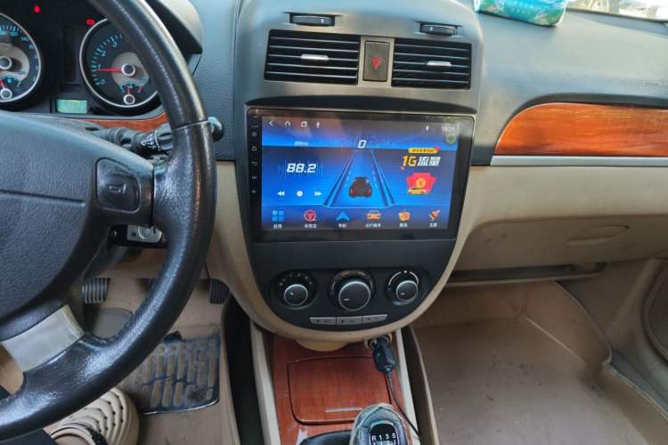Used Buick Excelle 2011 1.6 LE-MT Audio And AC Panel