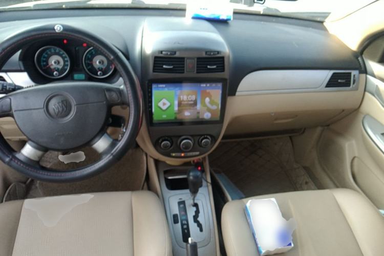 Used Buick Excelle 2011 1.6LX-AT Center Console