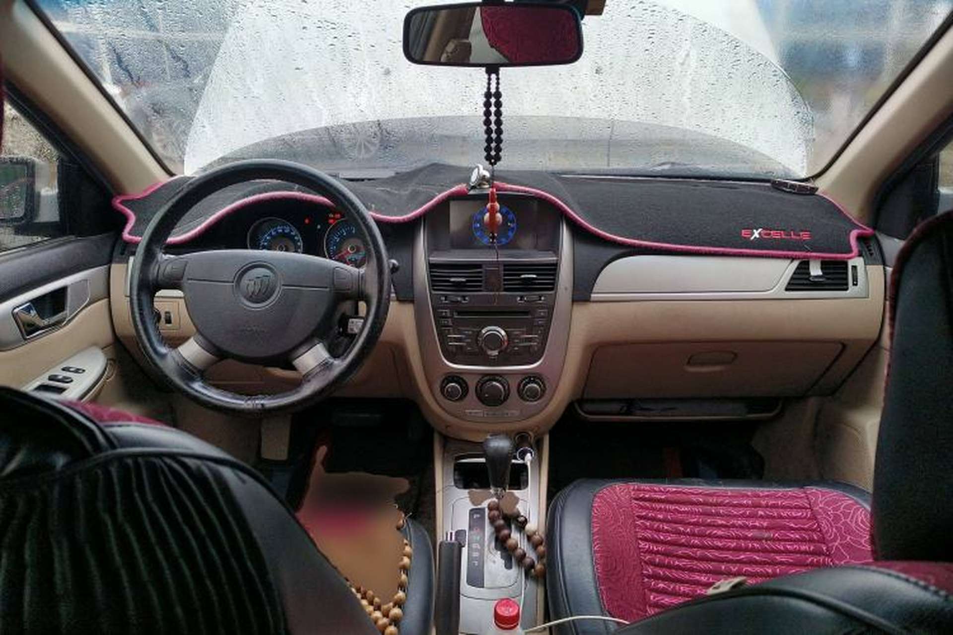 Used Buick Excelle 2011 1.6LX-AT Center Console
