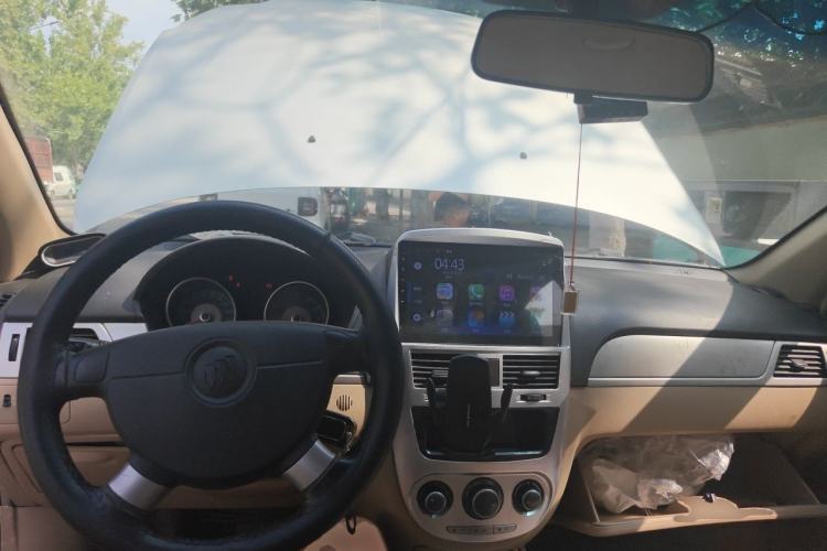 Used Buick Excelle 2011 1.6LX-AT Center Console