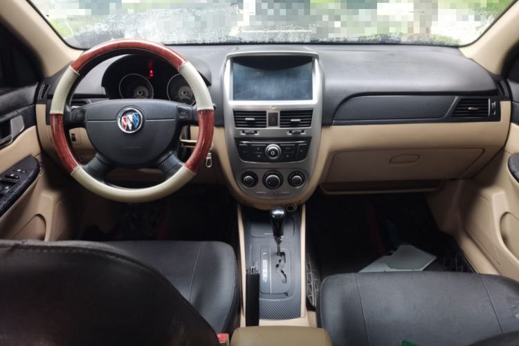Used Buick Excelle 2011 1.6LX-AT Center Console