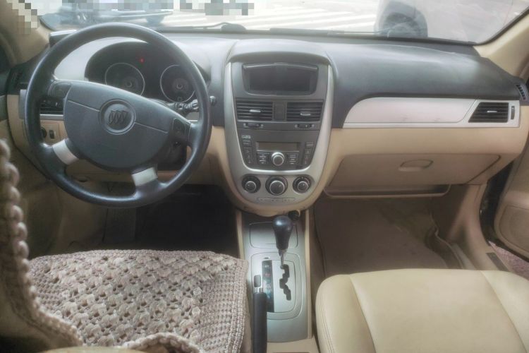 Used Buick Excelle 2011 1.6LX-AT Center Console