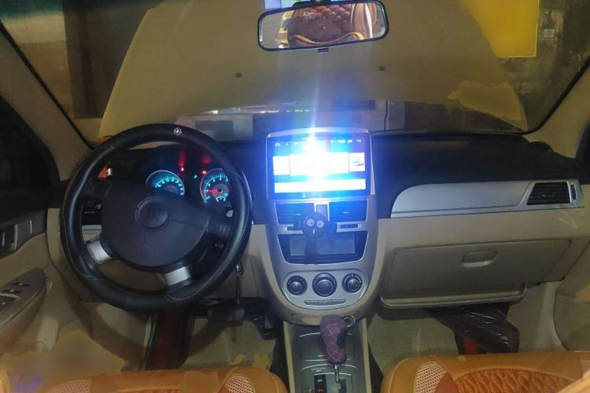 Used Buick Excelle 2011 1.6LX-AT Center Console