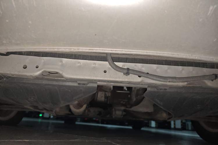 Used Buick Excelle 2011 1.6 LX-MT Chassis Front