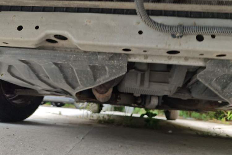 Used Buick Excelle 2011 1.6LX-AT Chassis Front