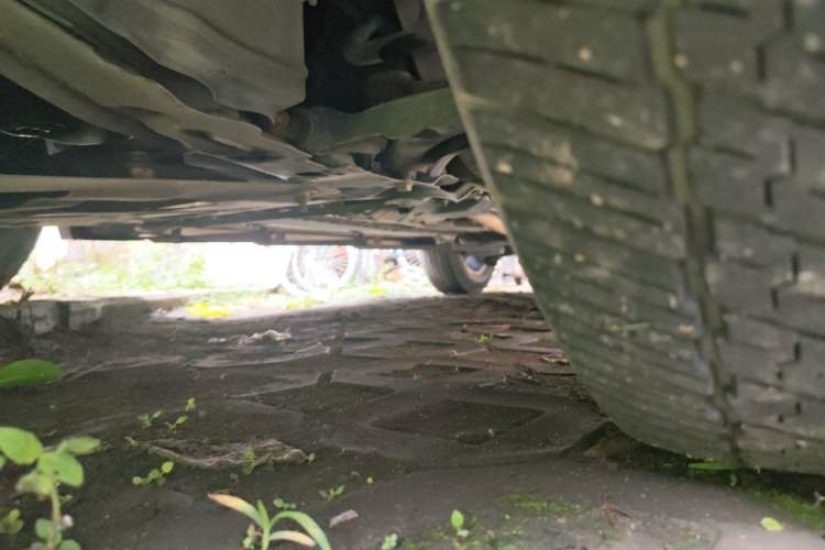 Used Buick Excelle 2011 1.6 LX-MT Chassis Front