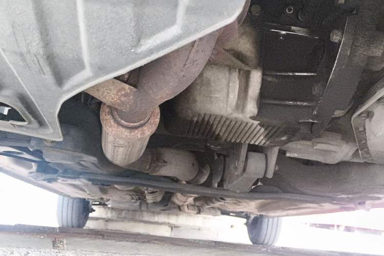 Used Buick Excelle 2011 1.6LX-AT Chassis Front