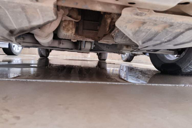 Used Buick Excelle 2011 1.6LX-AT Chassis Front