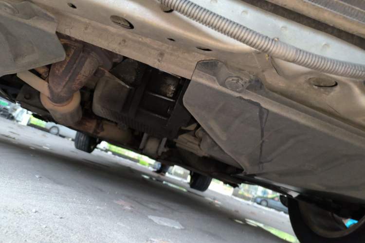 Used Buick Excelle 2011 1.6 LE-AT Chassis Front